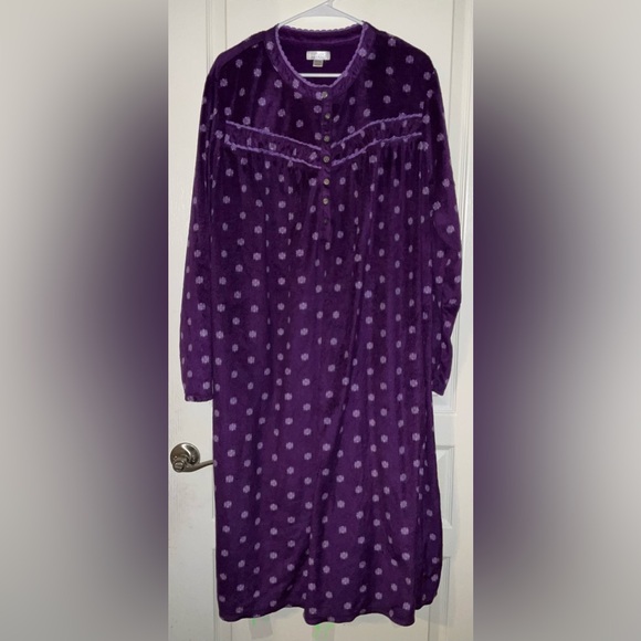Celestial Dreams Long Sleeve Fleece Long Night Gown - Picture 1 of 4